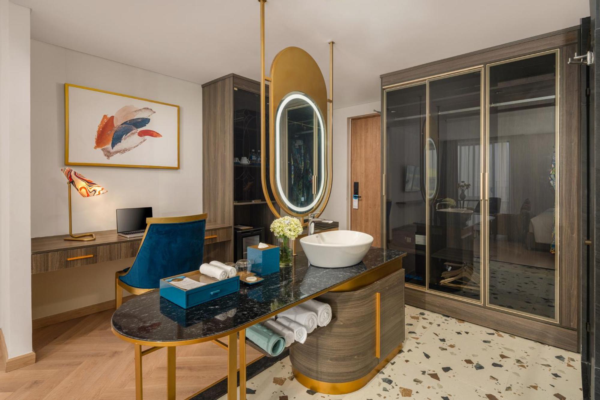 Wyndham Hoi An Royal Beachfront Resort & Villas Buitenkant foto